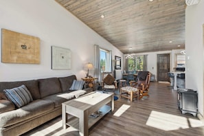 Living area with Smart TV and sofa sleeper