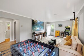 Spielezimmer