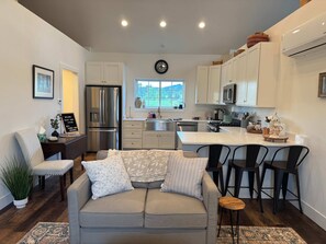 Kitchen/Dinning area