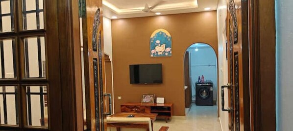 Tastefully renovated, newly furnished beautiful home