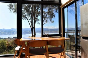 Tamar Ridge Apartments - The Lookout 3
