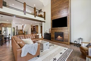 04-Legends Lodge-25