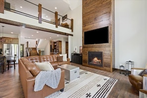 04-Legends Lodge-25