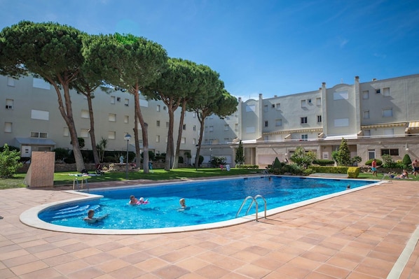 Holiday Home Swimming Pool