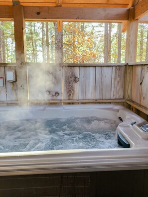 Bain à remous extérieur