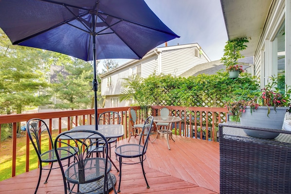 Milford Vacation Rental | 2BR | 1.5BA | Stairs Required | 1,056 Sq Ft