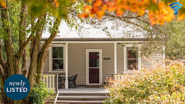 Glenbrae | Charming country cottage