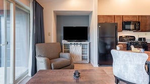 5 ClubWynham_2bedroom- 048.jpg
