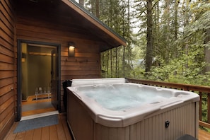 Bain à remous extérieur