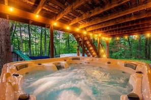 Bain à remous extérieur
