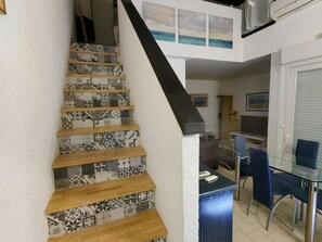 L'ETAGE