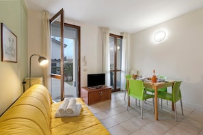 Living and dining room