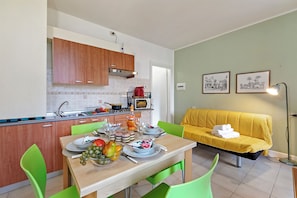 Living and dining room