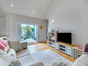 Open plan living space | Lavender Barn, Heacham