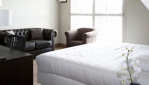 Unit with Double bed