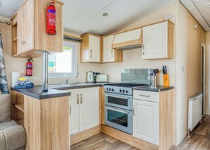Finch Pet - Meadow Lakes Holiday Park, Nr St Austell
