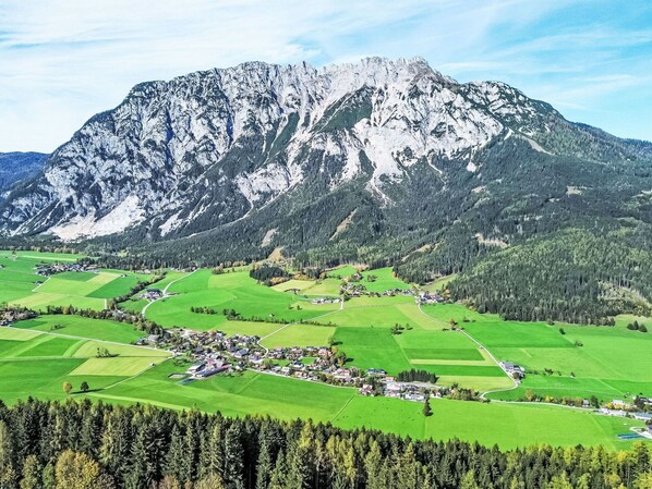 Montagnes Relief, Montagne, Montagnes, Colline, Paysage, Chaîne De Montagnes, Station De Montagne, Crête, Alpes, Vallée