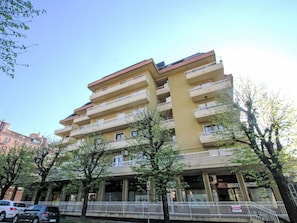 Wohnung, Eigentumswohnung, Balkon, Hotel, Brutalismus