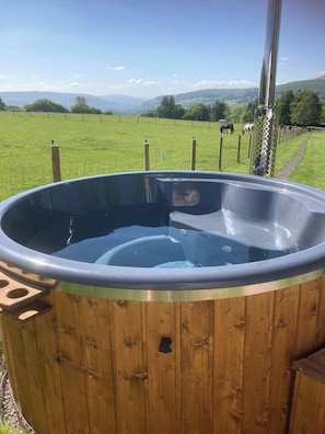 Bain à remous extérieur