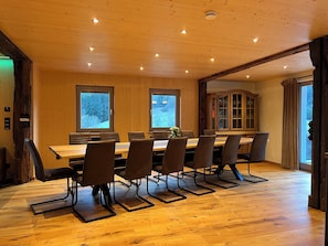 Meeting facility