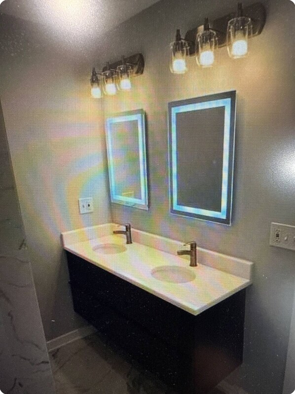 Ensuite Bath