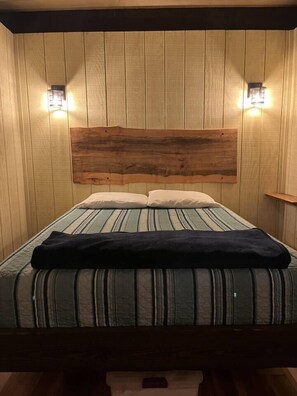 Queen bed