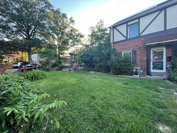 Beautiful front yard and garden.