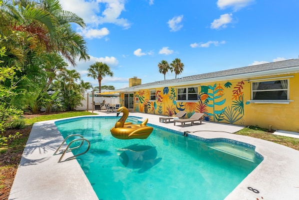Beautiful pool home