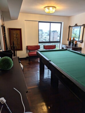 Spielezimmer