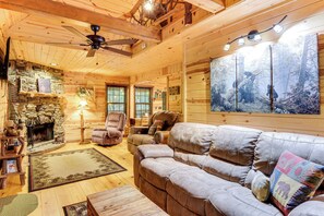 Living Room | 1st Floor | Central A/C & Heat | Free WiFi