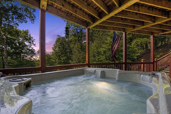 Bain à remous extérieur