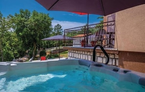 Bubbelpool utomhus