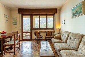 Dining Room, Living Room