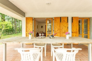 Balcony / Terrace / Patio, Main Entrance