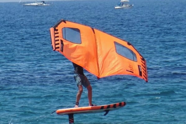 Divers