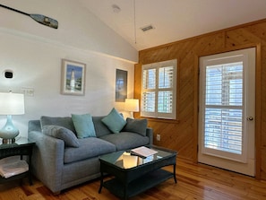 CV3A-South-Point-Living-Area-V2