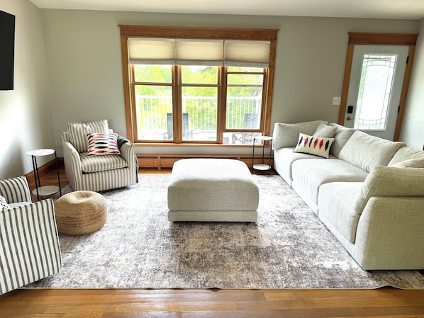 Beautiful upstairs living room