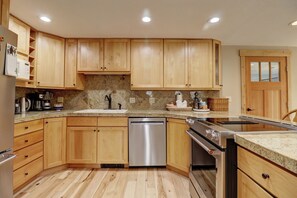 IMG_0734_5_6_7_8