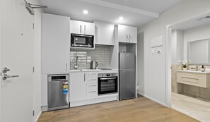 Modern kitchen with everything you need to dine in.