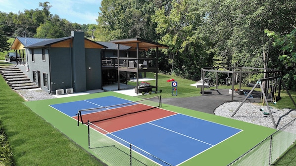 Sport court