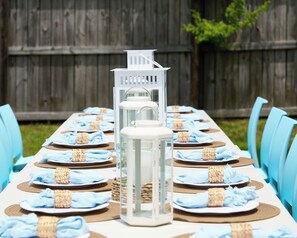 Outdoor dining
