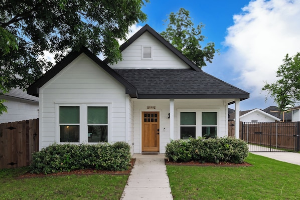 Single-family home in Fort Worth, Texas.