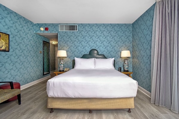 Unit with one King bed