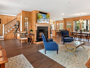 Relax in the Living Area after a day at the beach! (Note: Fireplace is decorative and NOT for guest use.)