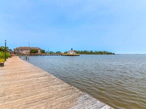 Community Boardwalk just at the End of the Parking Lot - a short stroll away!