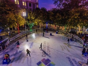 Skidåkning och snöaktiviteter