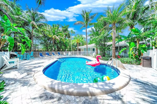 Pool