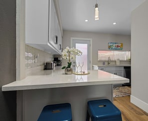 Open Kitchen