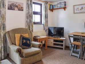 Open plan living space | The Old Workshop - Tor View Cottage Holidays, Trebell Green, near Bodmin