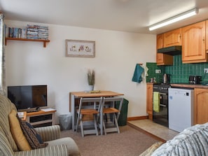 Open plan living space | The Old Workshop - Tor View Cottage Holidays, Trebell Green, near Bodmin